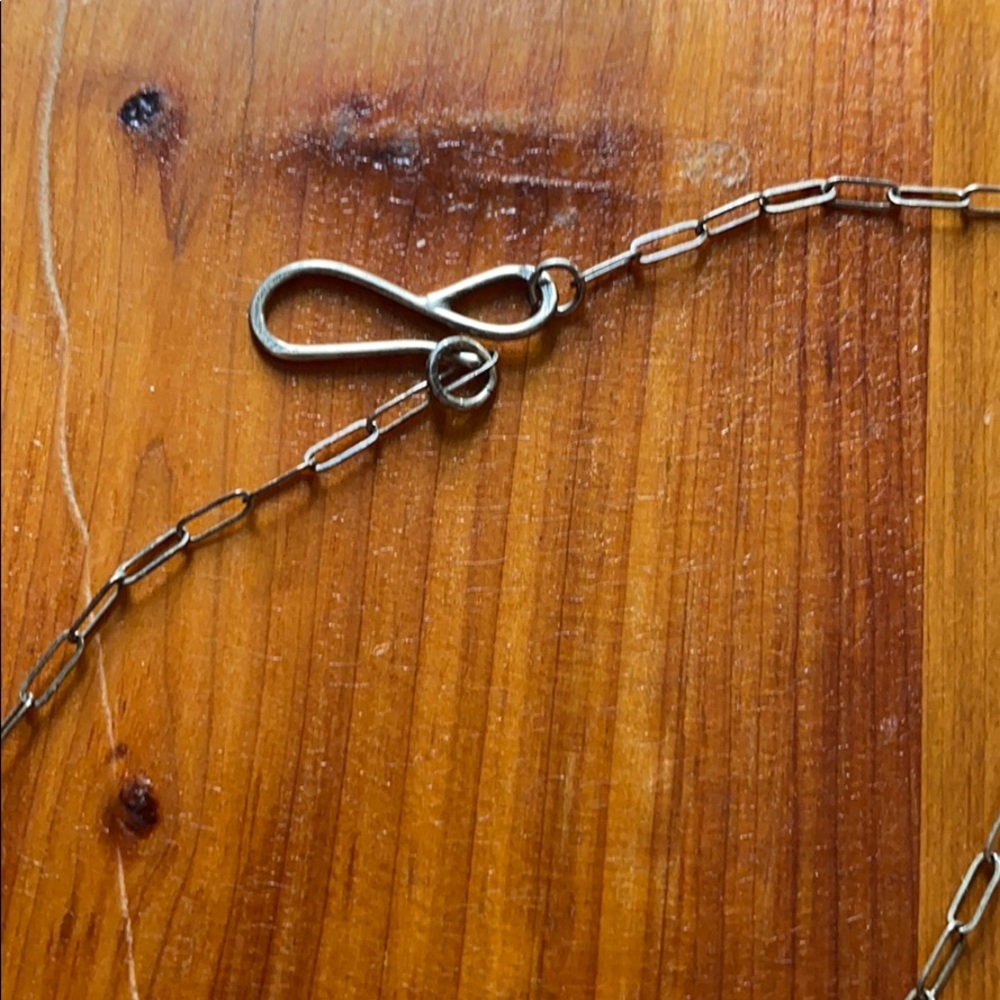 Rustic finished silver necklace - Picture 4 of 4